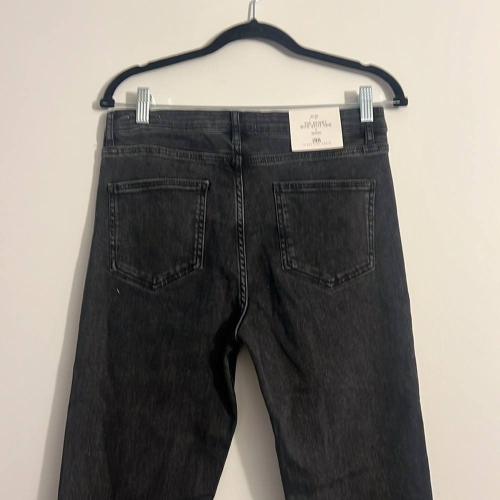 Zara skinny with slit hat as black size 8 - Picture 4 of 5
